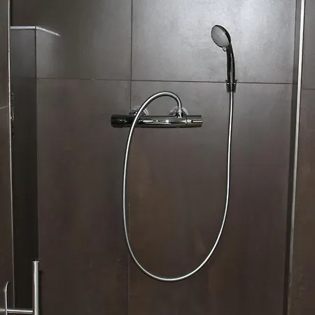 Center بيت ضيافة باري